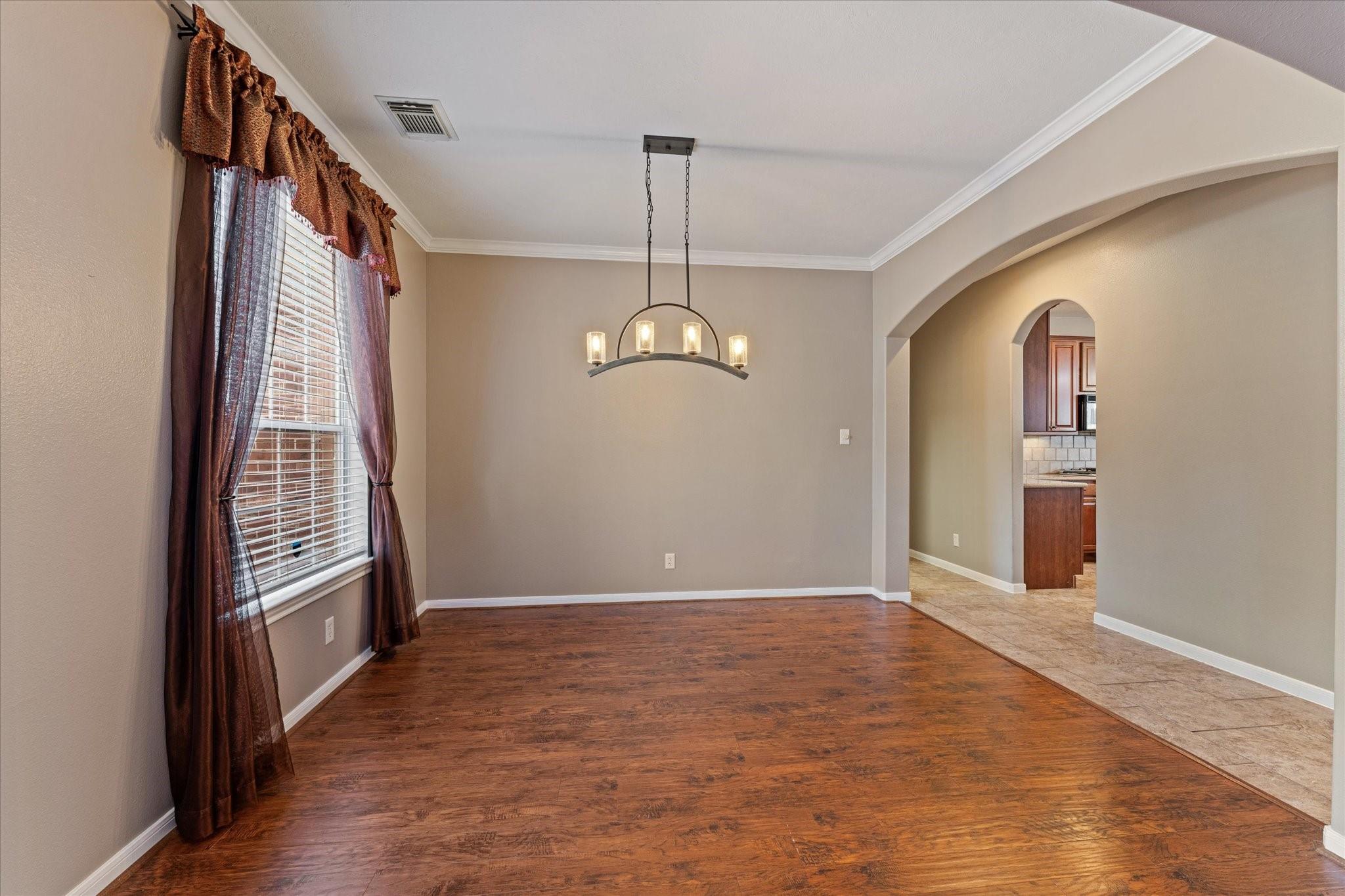 21861 Maidens Crossing Drive
