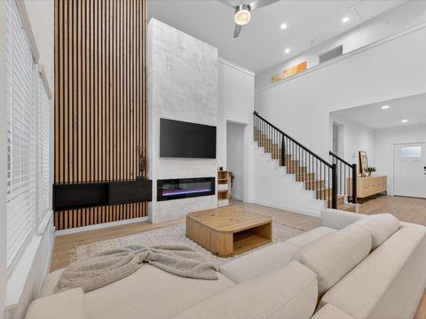 Homes For Sale - 4331 Whitefish Lane<br/> Katy, TX 77494