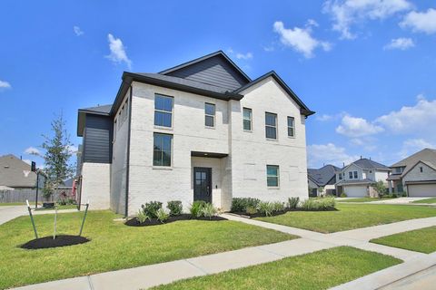 Photo of 31102 Mahogany Fir Trail, Houston, TX 77447 (MLS # 16215347) Photo of 31102 Mahogany Fir Trail, Houston, TX 77447 (MLS # 16215347)