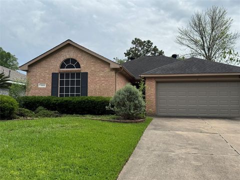 Photo of 5806 Toddington Road, Humble, TX 77346 (MLS # 60219405)
