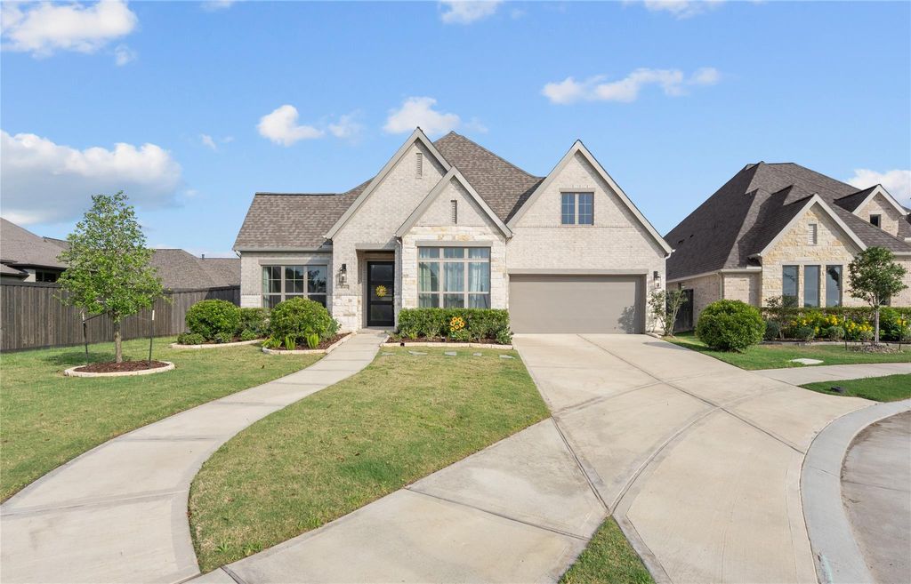 Photo of 11931 Bush Tail Court, Mont Belvieu, TX 77523 (MLS # 56169277)