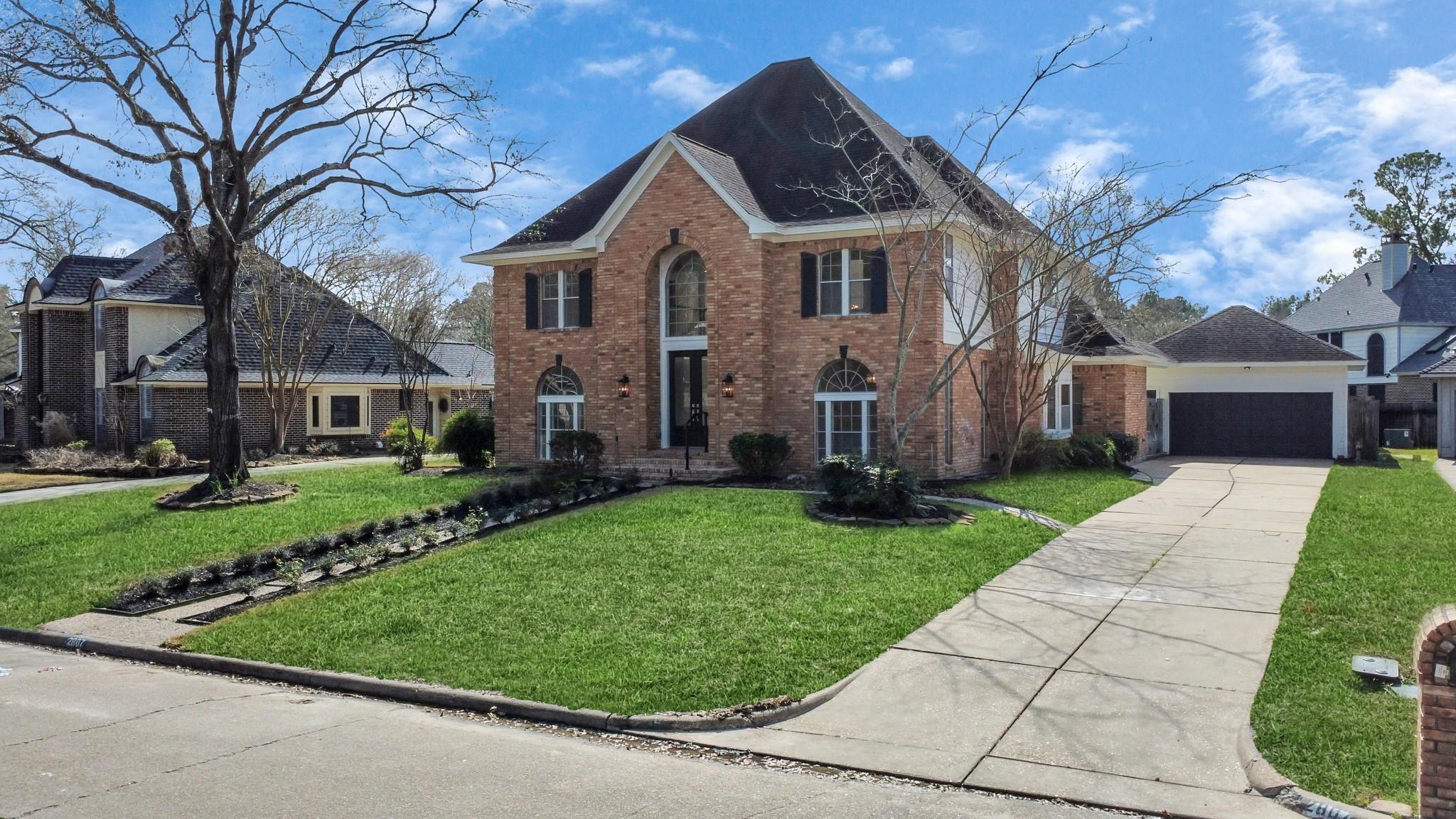 2807 Cedarville Drive