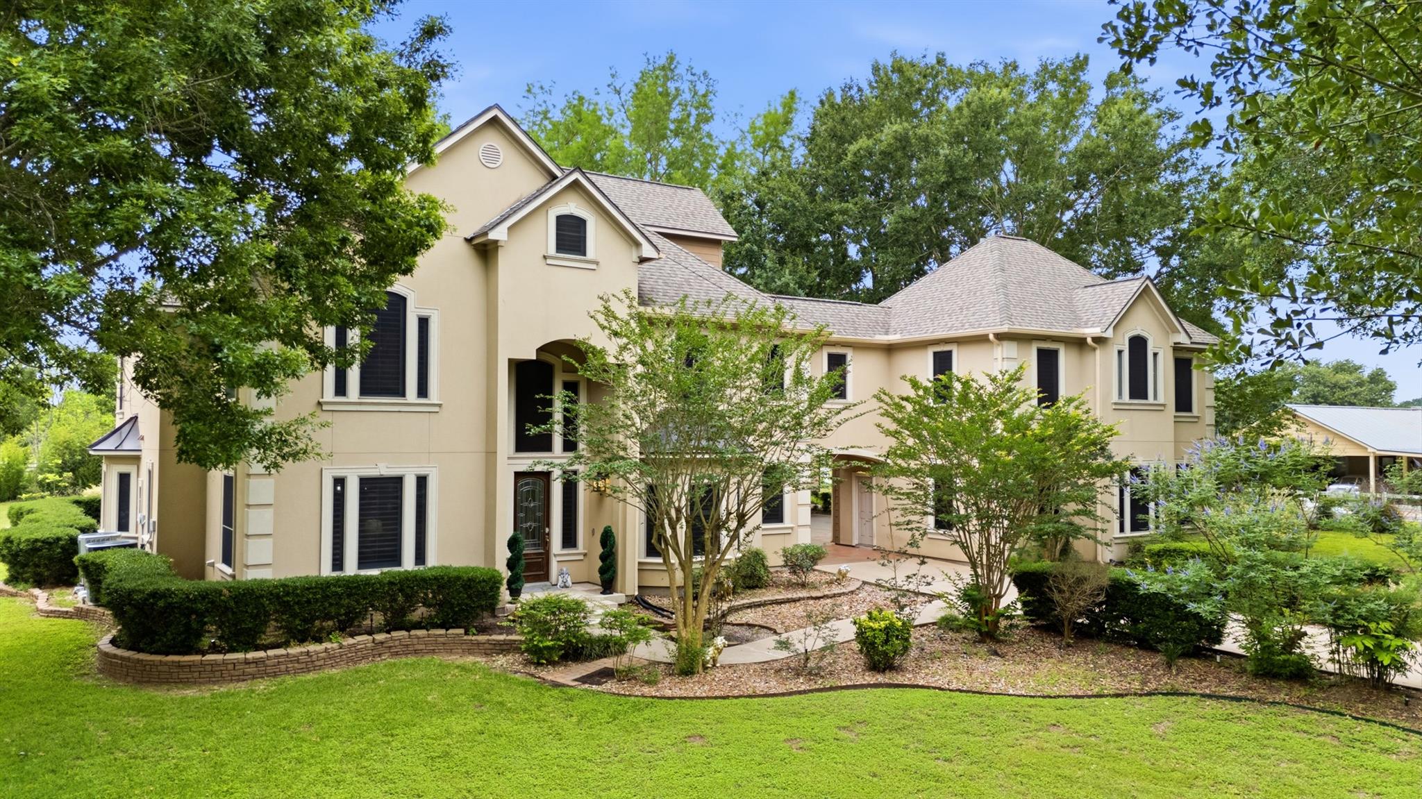200 Creekside Court