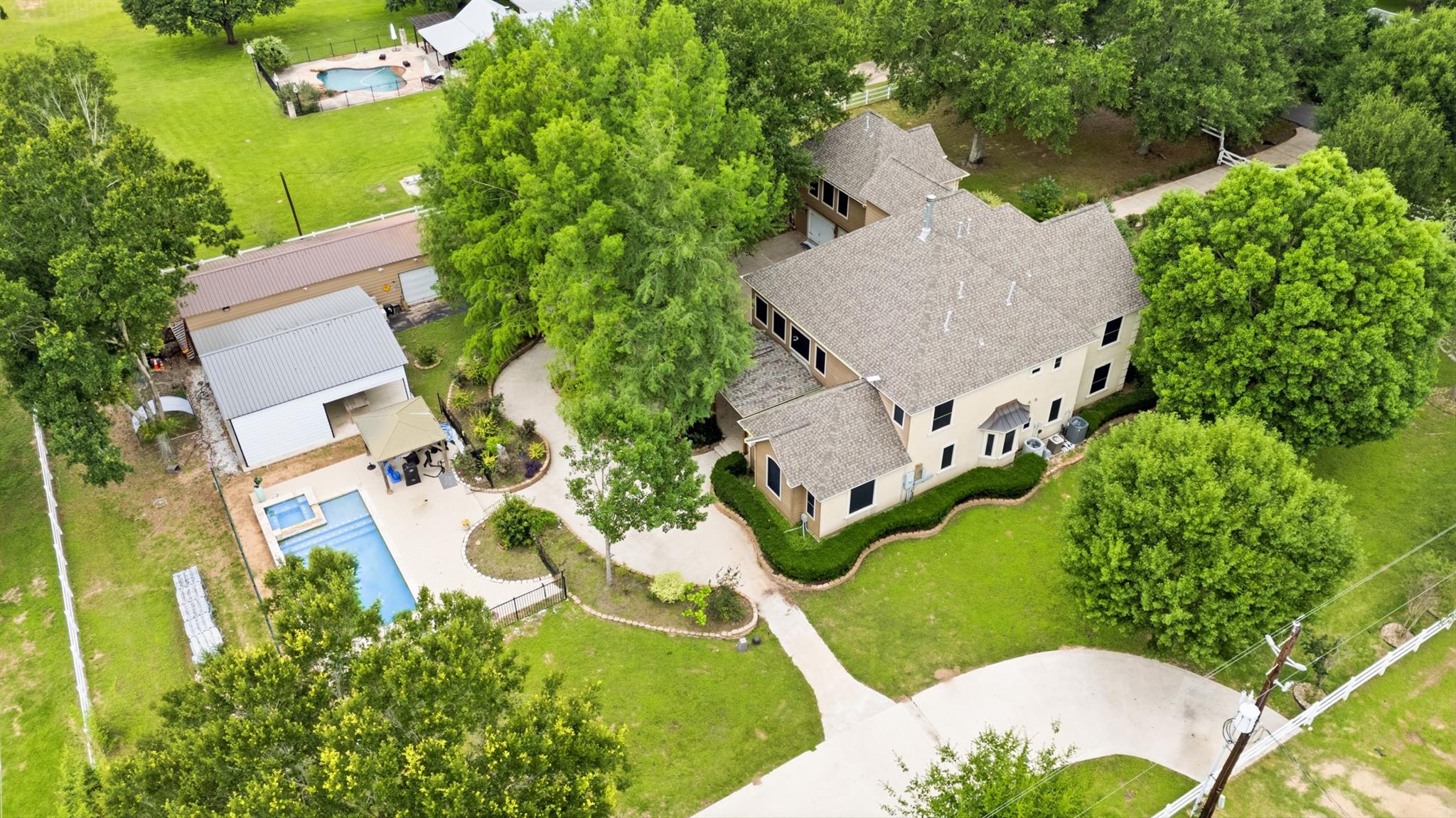200 Creekside Court