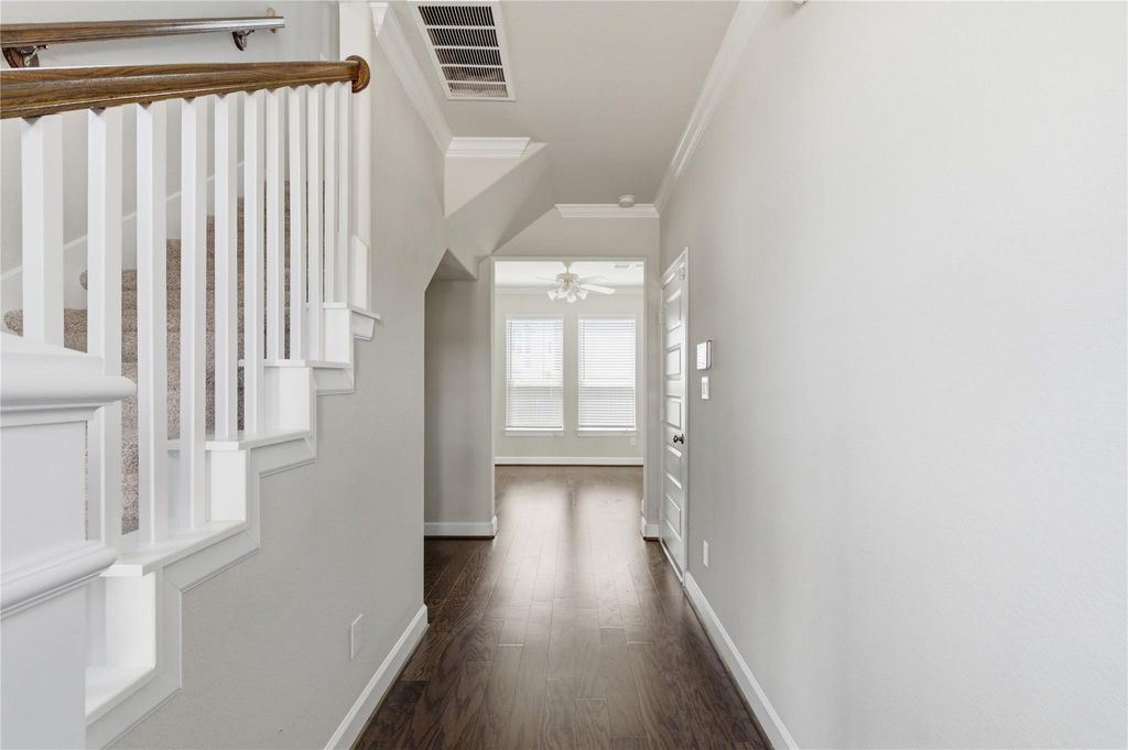 Photo of 12006 Ridgewood Hill Drive, Houston, TX 77051 (MLS # 88718213)