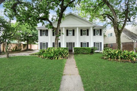 Photo of 7403 Theisswood Road, Spring, TX 77379 (MLS # 14668483)