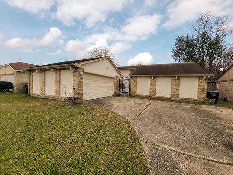 Photo of 3430 Hombly Road, Houston, TX 77066 (MLS # 64544635)