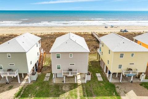 Homes For Sale - 2938 Bluewater Highway<br/> Surfside Beach, TX 77541