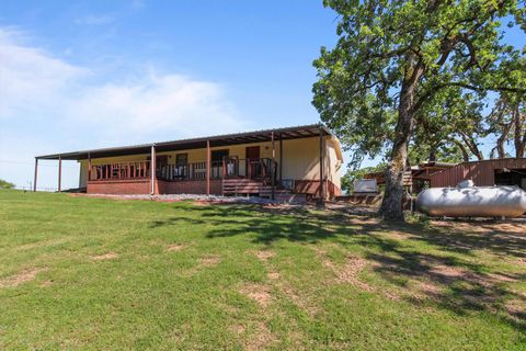 13890 County Road 355 Buffalo TX 75831