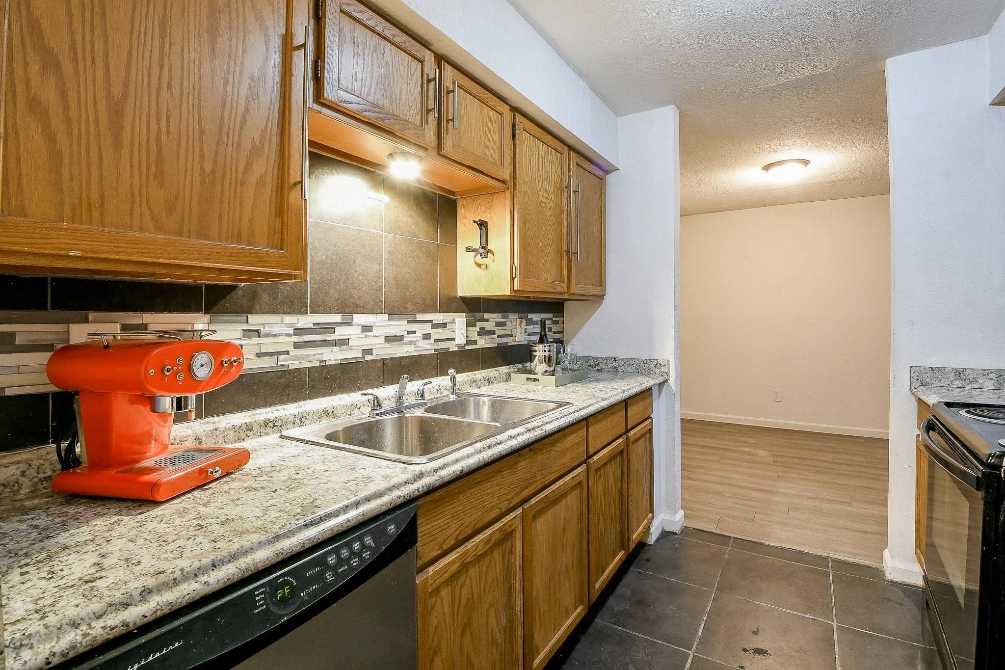 9700 Leawood Boulevard 311