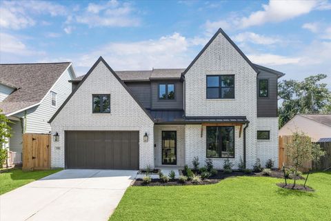 Photo of 1341 Candlelight Lane, Houston, TX 77018 (MLS # 36541355) Photo of 1341 Candlelight Lane, Houston, TX 77018 (MLS # 36541355)