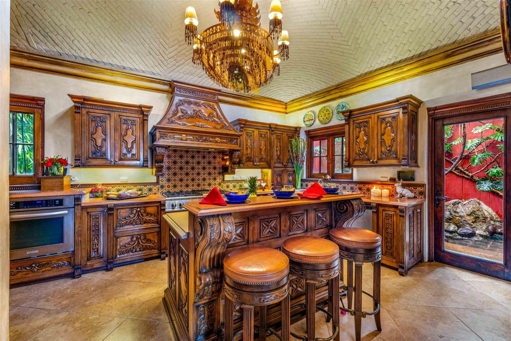 Tennessee 37700, Mexico, 5 Bedrooms Bedrooms, ,7 BathroomsBathrooms,Residential,Active,242672