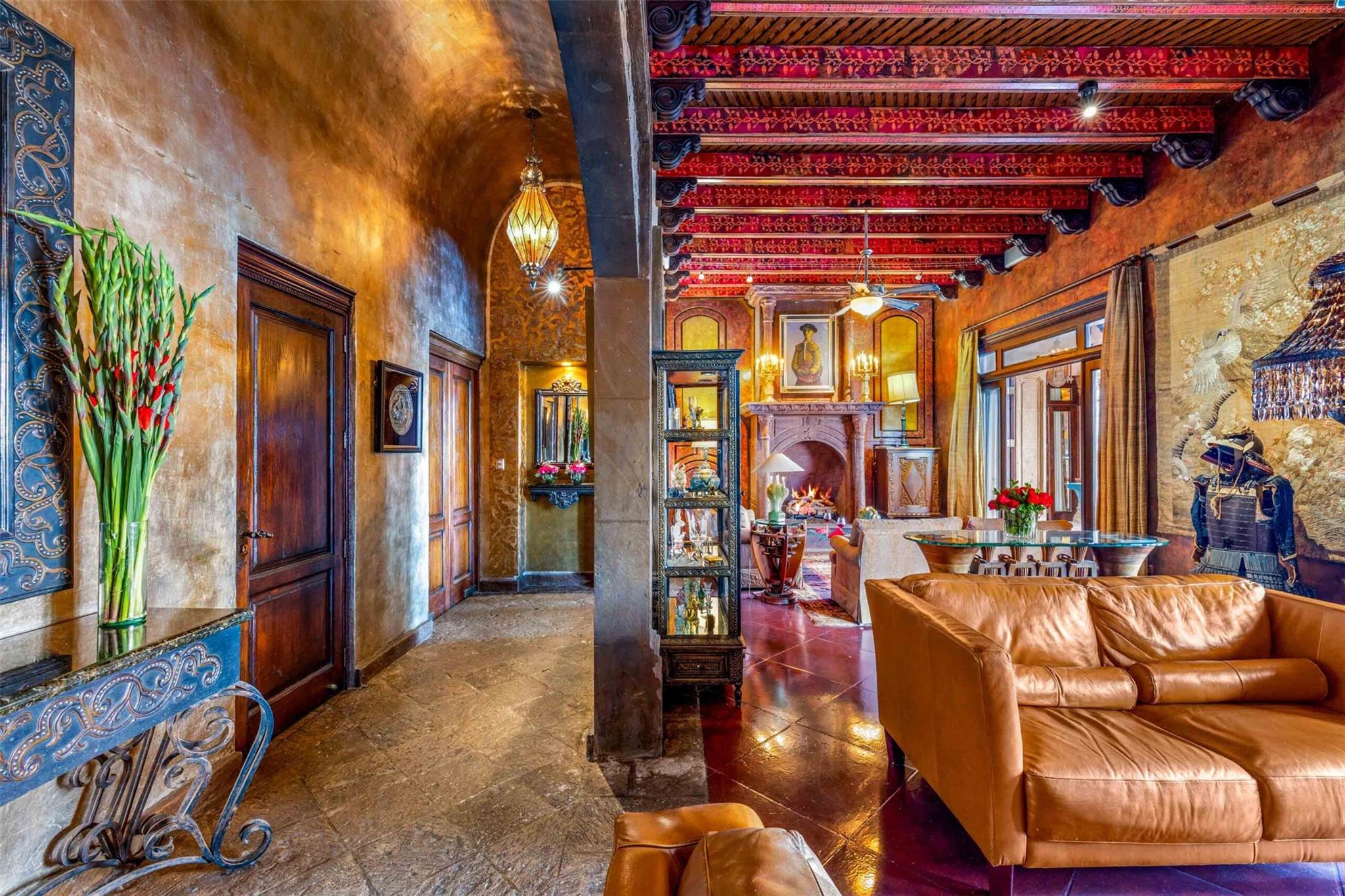 Tennessee 37700, Mexico, 5 Bedrooms Bedrooms, ,7 BathroomsBathrooms,Residential,Active,242672