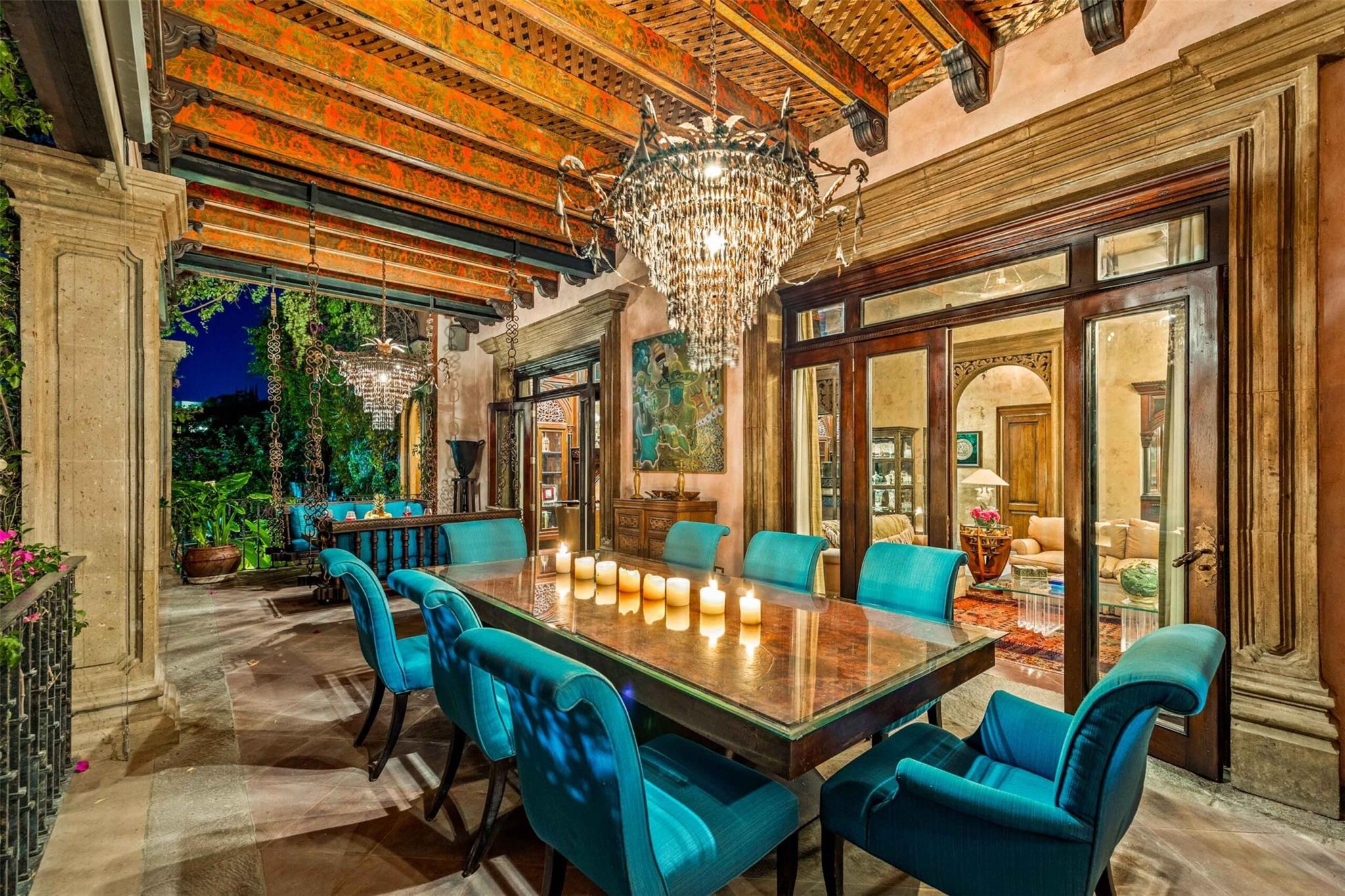 Tennessee 37700, Mexico, 5 Bedrooms Bedrooms, ,7 BathroomsBathrooms,Residential,Active,242672