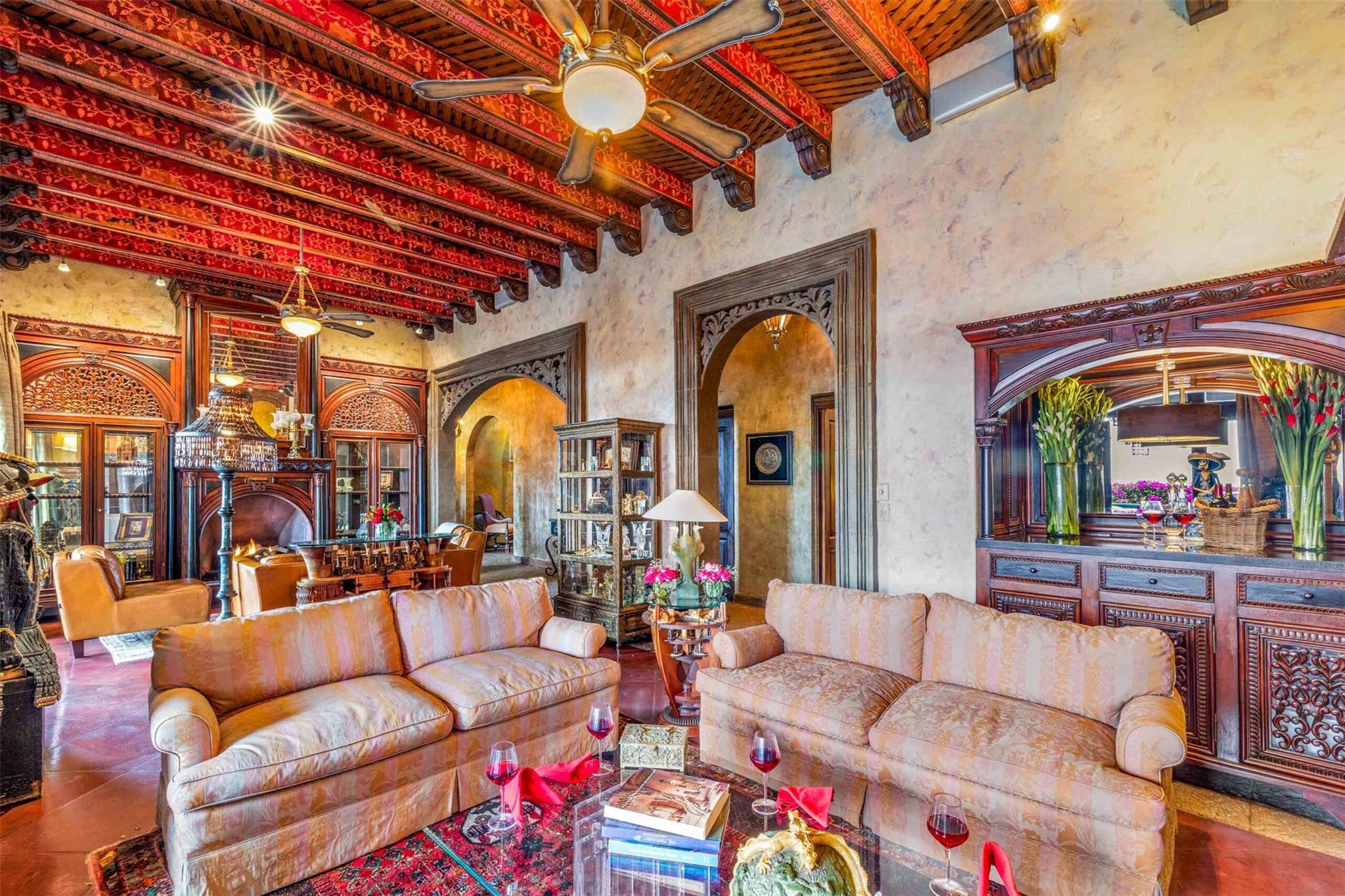 Tennessee 37700, Mexico, 5 Bedrooms Bedrooms, ,7 BathroomsBathrooms,Residential,Active,242672