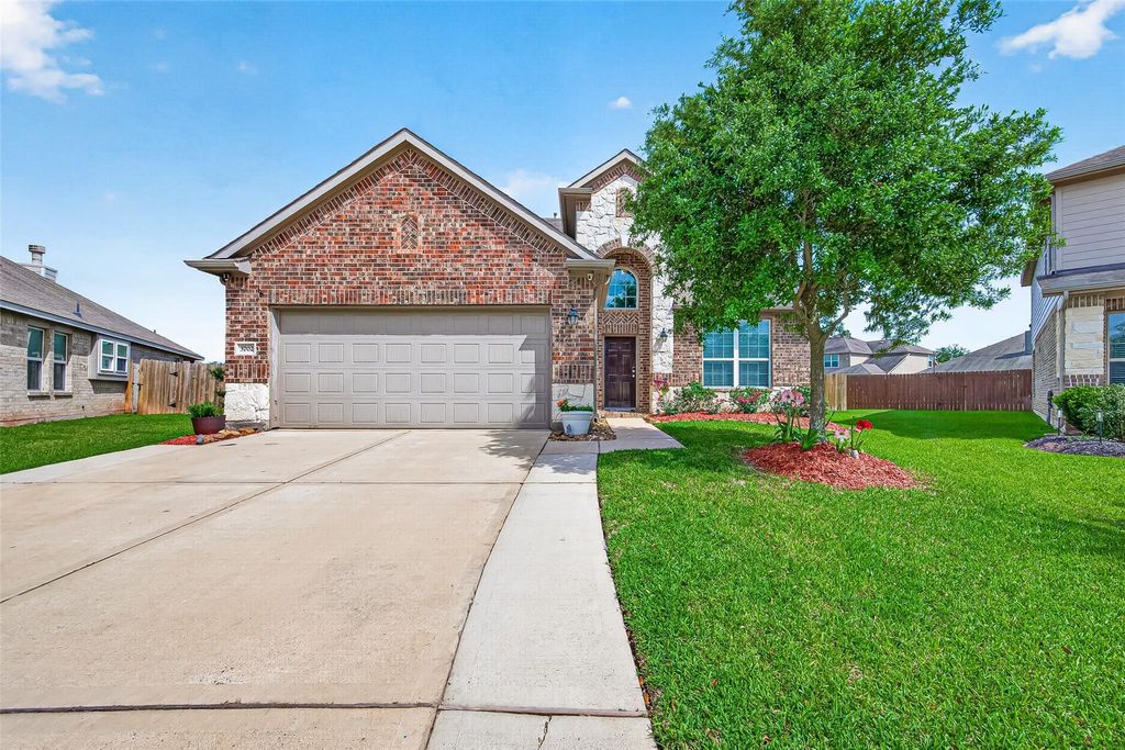 Photo of 3702 Whirling Way, Richmond, TX 77406 (MLS # 9848321)