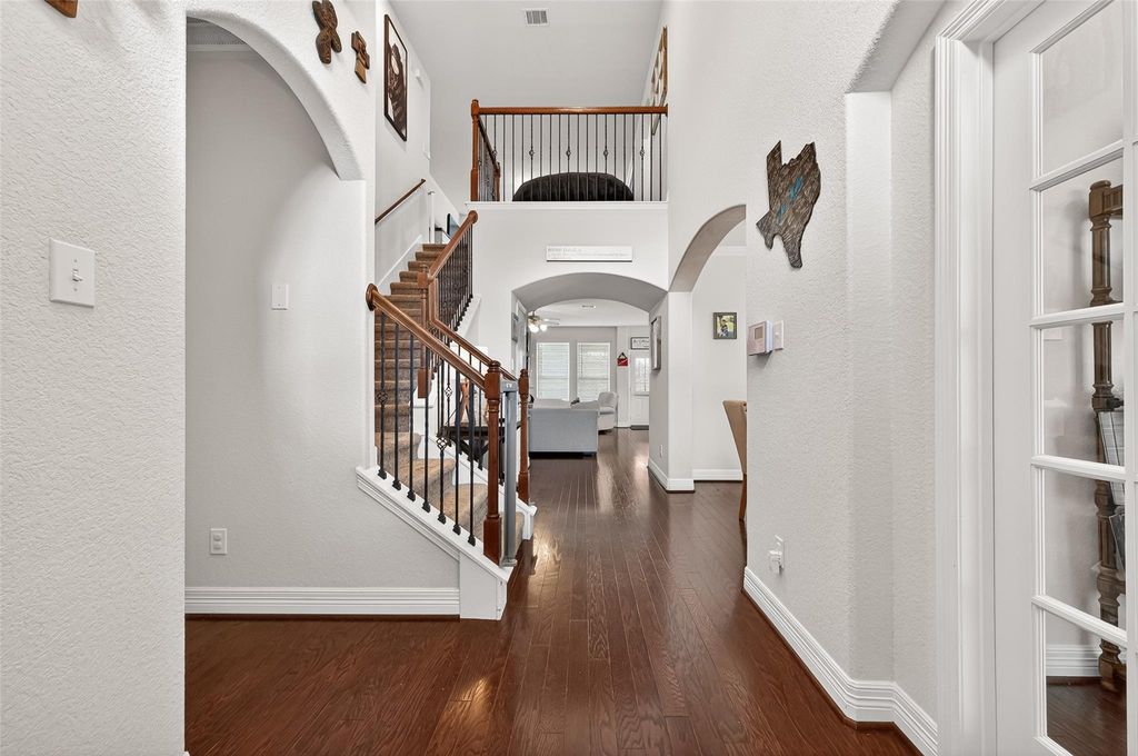 Photo of 3702 Whirling Way, Richmond, TX 77406 (MLS # 9848321)