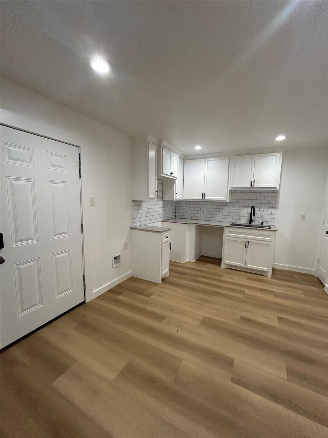 5625 Antoine Drive 1515