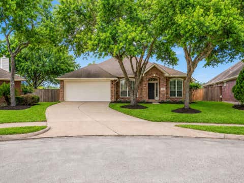 Photo of 8823 Saratoga Drive, Sugar Land, TX 77479 (MLS # 71700787)
