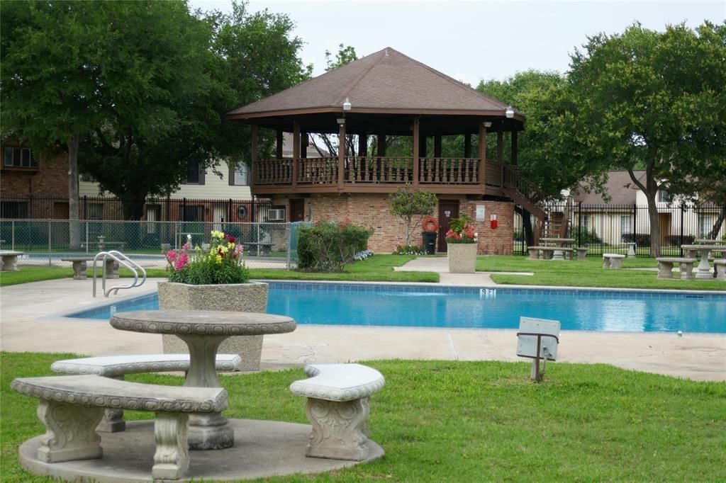 Photo of 7301 Cook Road, Houston, TX 77072 (MLS # 93617584)
