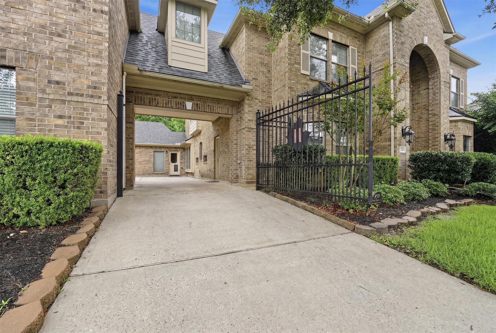 14334 Windy Crossing Lane