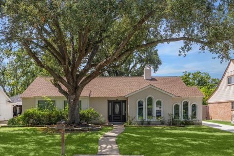 Photo of 2231 Lexford Lane, Houston, TX 77080 (MLS # 55501753) Photo of 2231 Lexford Lane, Houston, TX 77080 (MLS # 55501753)