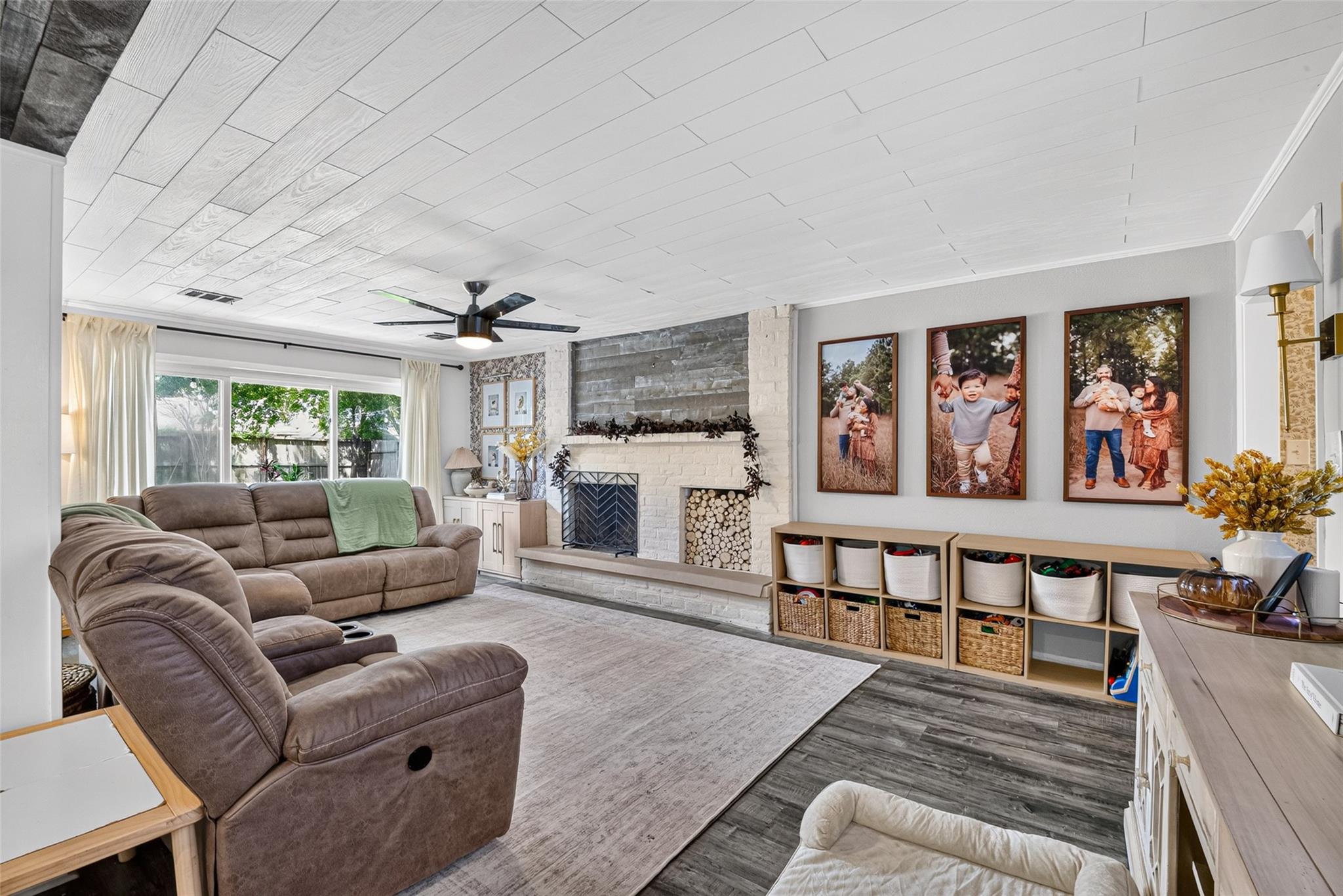 4027 Shady Springs Drive