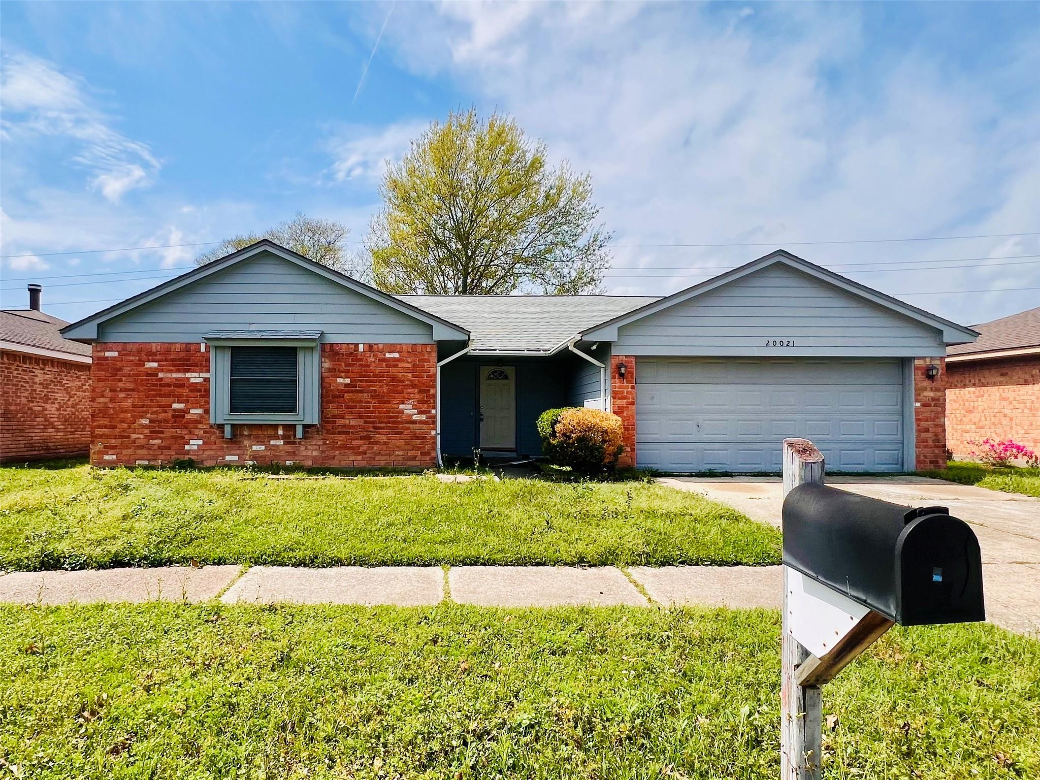 20021 Cottonglade Lane