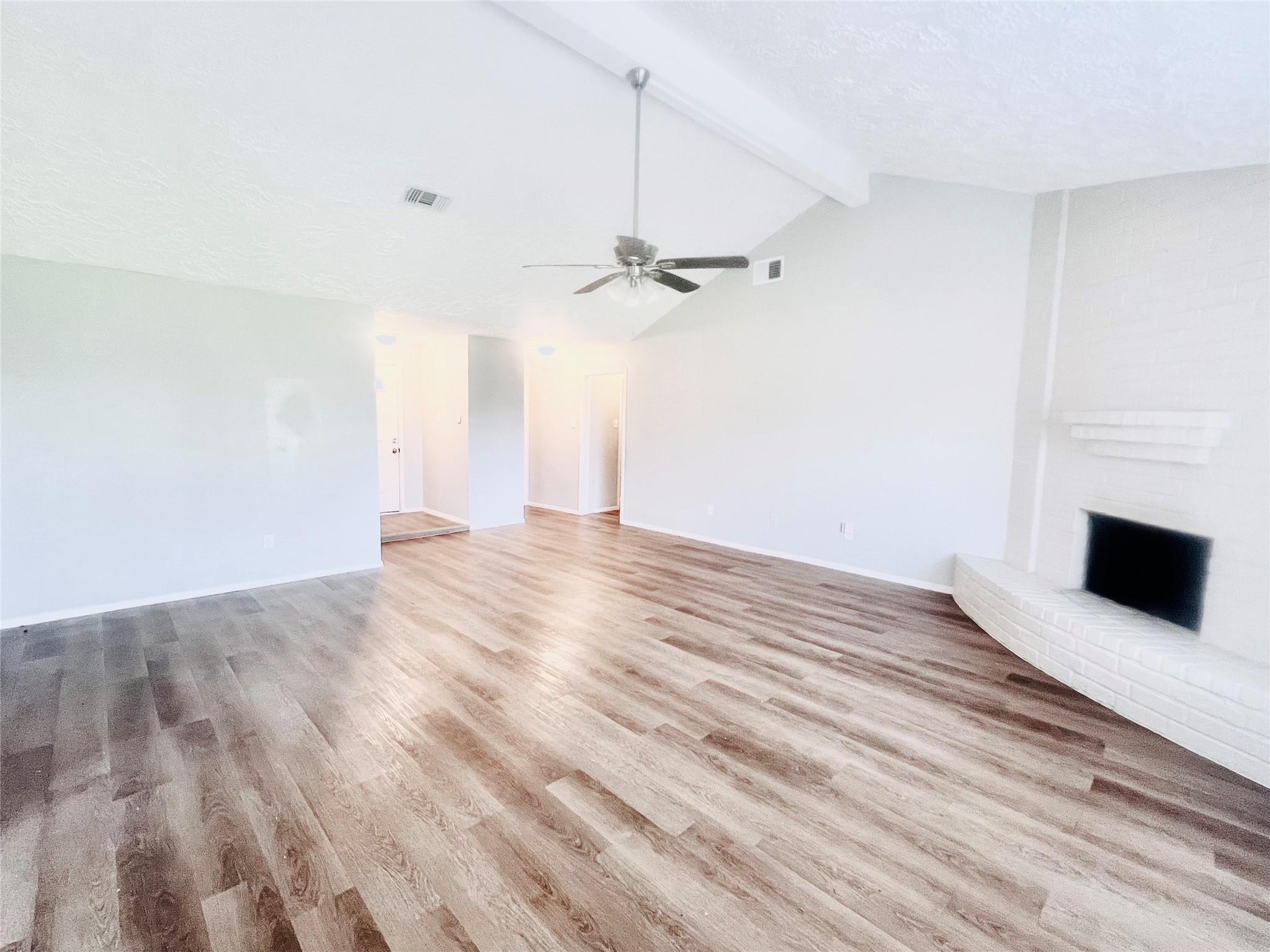 20021 Cottonglade Lane