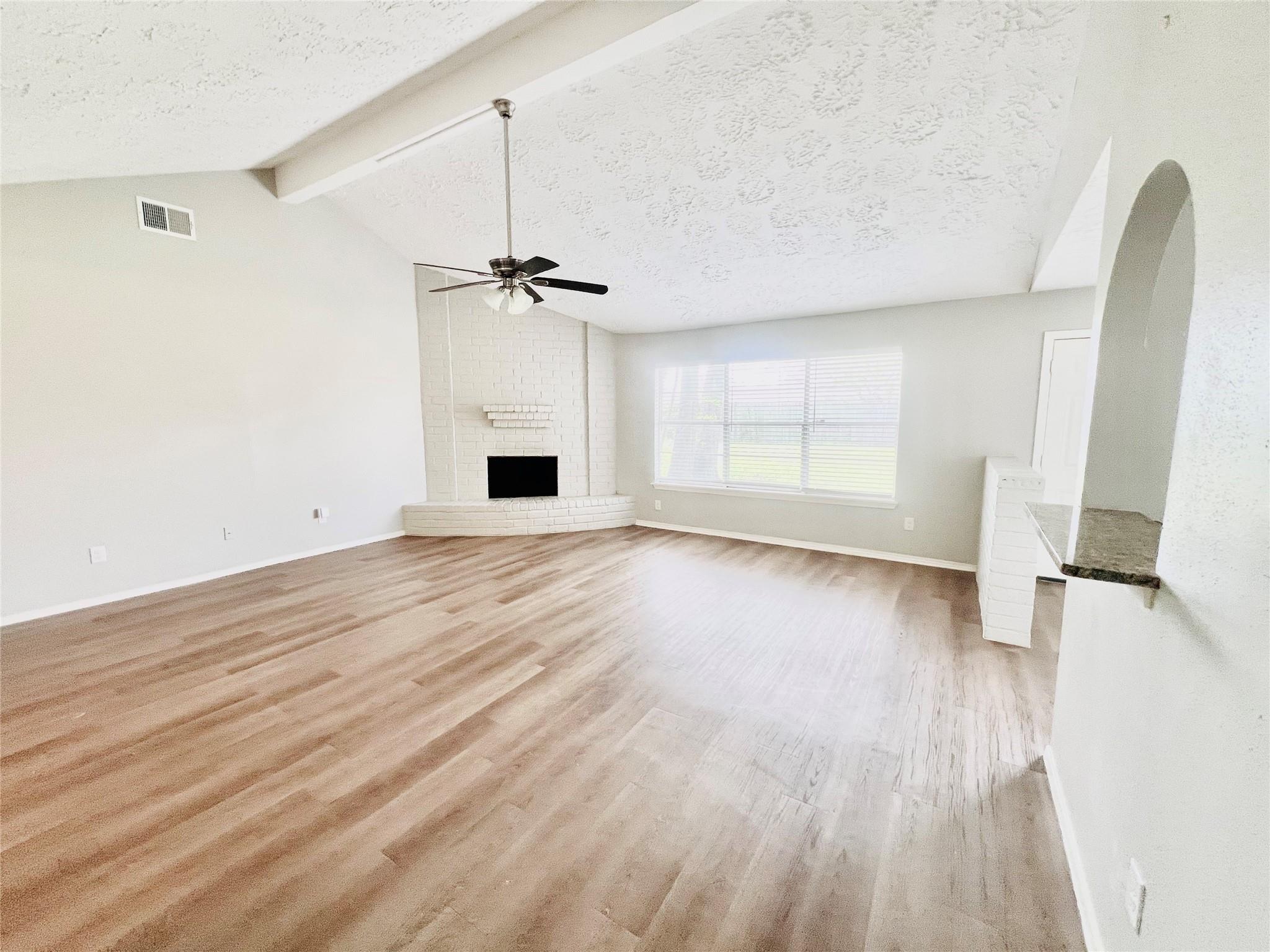 20021 Cottonglade Lane