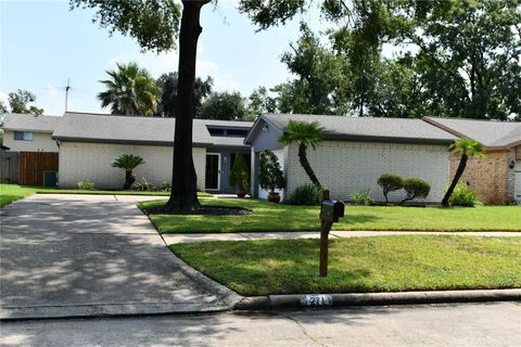 Photo of 271 Shekel Lane, Houston, TX 77015 (MLS # 98538899)