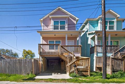Photo of 4507 P, Galveston, TX 77551 (MLS # 69715233)