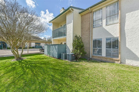 Photo of 250 El Dorado Boulevard #189, Houston, TX 77598 (MLS # 84872556)