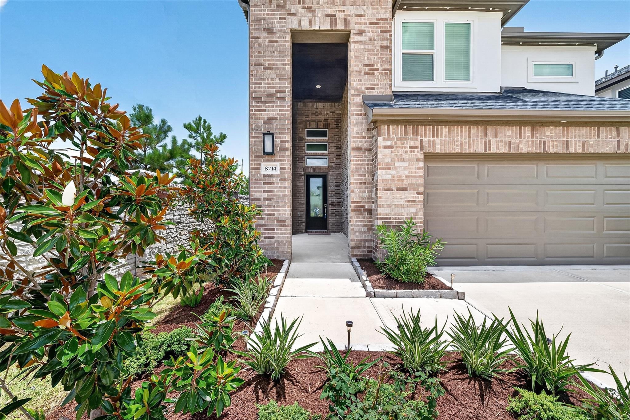 8714 Limmen Terrace Trail