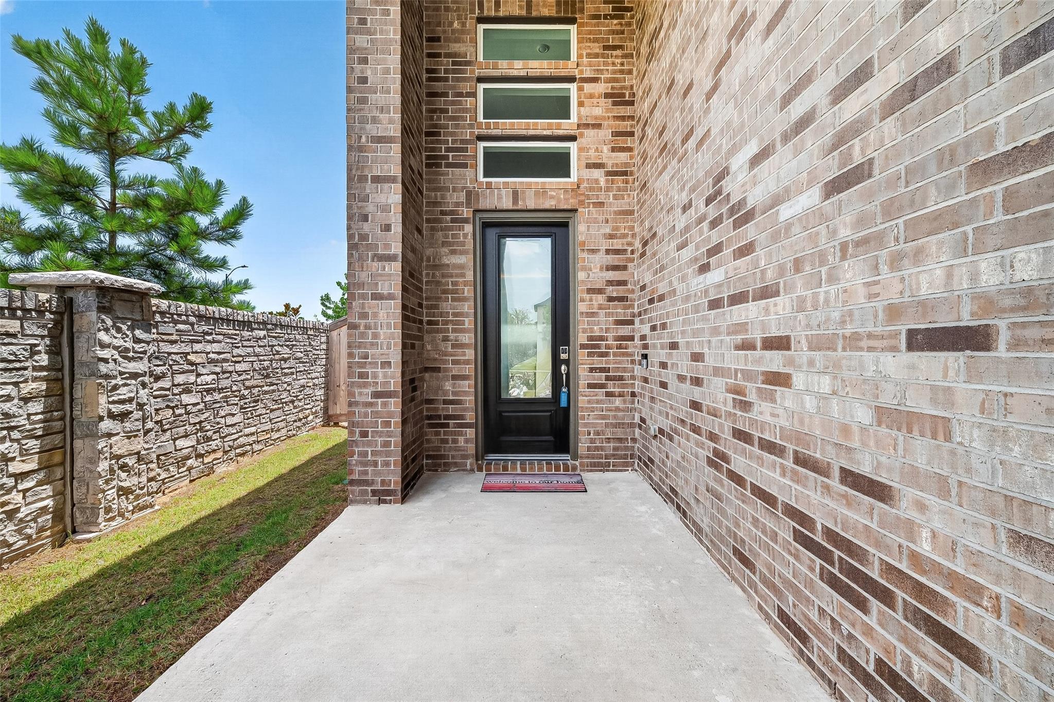8714 Limmen Terrace Trail
