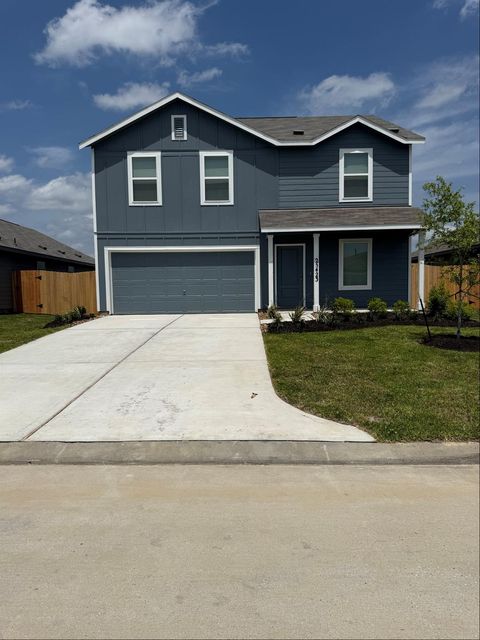 Photo of 15720 Plum Brook Drive, Conroe, TX 77303 (MLS # 38966371)