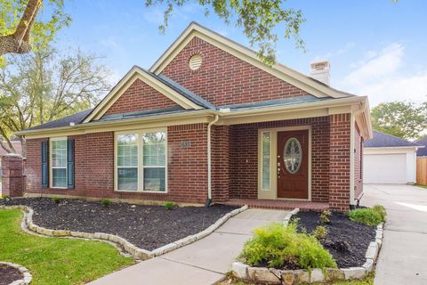 Photo of 3830 Lake Ballinger Lane, Richmond, TX 77406 (MLS # 74520123)