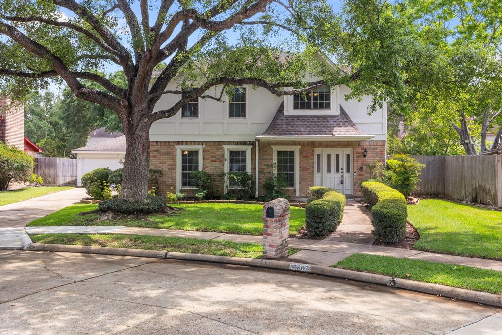 Photo of 4007 Valley Estates Drive, Houston, TX 77082 (MLS # 57676787)