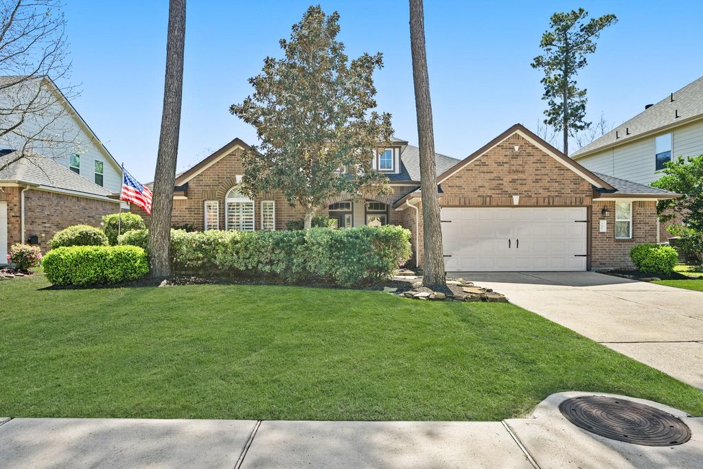 Photo of 12226 Fall River Pass Lane, Humble, TX 77346 (MLS # 54869817)