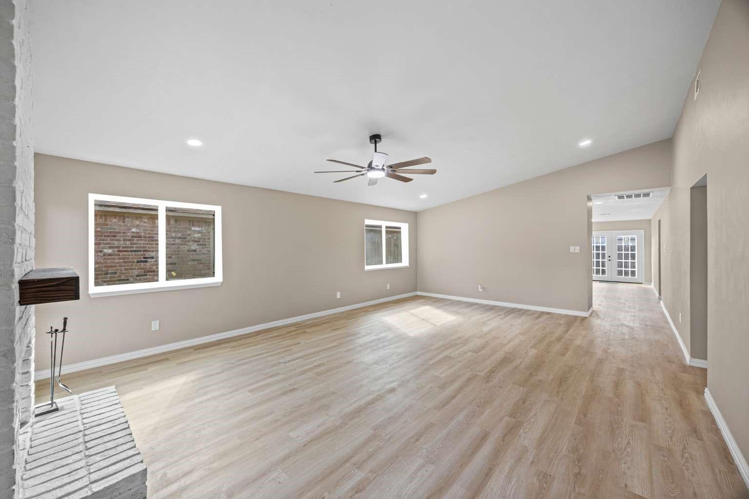 2207 Anthony Hay Lane