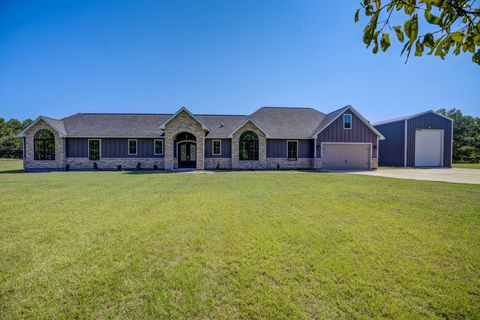 Photo of 9182 Royal Forest Lane, Waller, TX 77484 (MLS # 83438855)