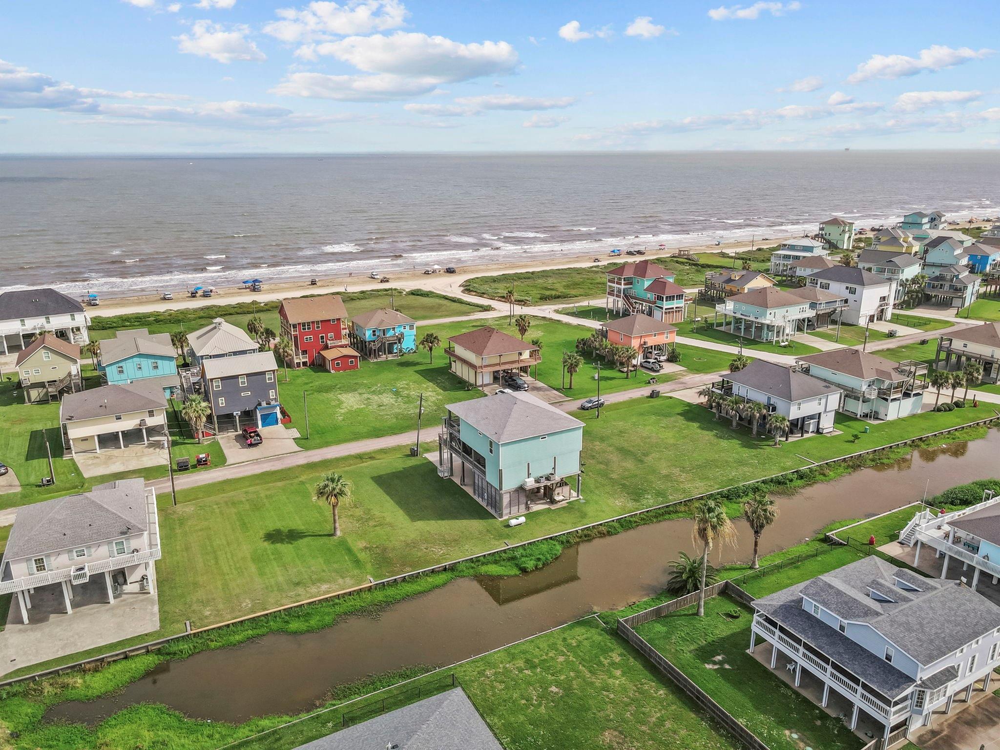 2929 Lakeside