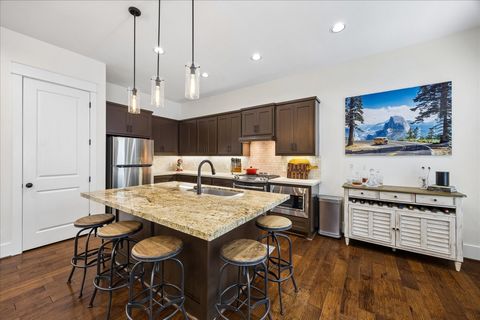 Tiny photo for 1427 W 23rd Street #B, Houston, TX 77008 (MLS # 10157141)