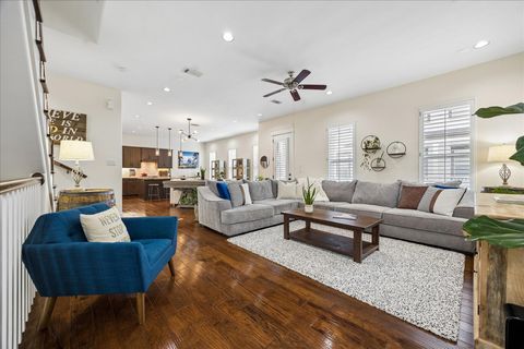 Tiny photo for 1427 W 23rd Street #B, Houston, TX 77008 (MLS # 10157141)