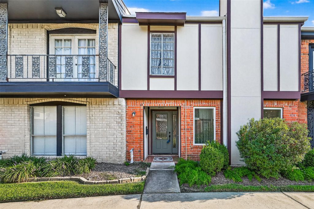 Photo of 14387 Misty Meadow Lane, Houston, TX 77079 (MLS # 19893870)