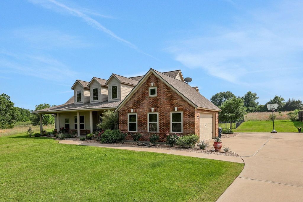 Photo of 3145 Rolling Ridge Lane, Brenham, TX 77833 (MLS # 58070093)