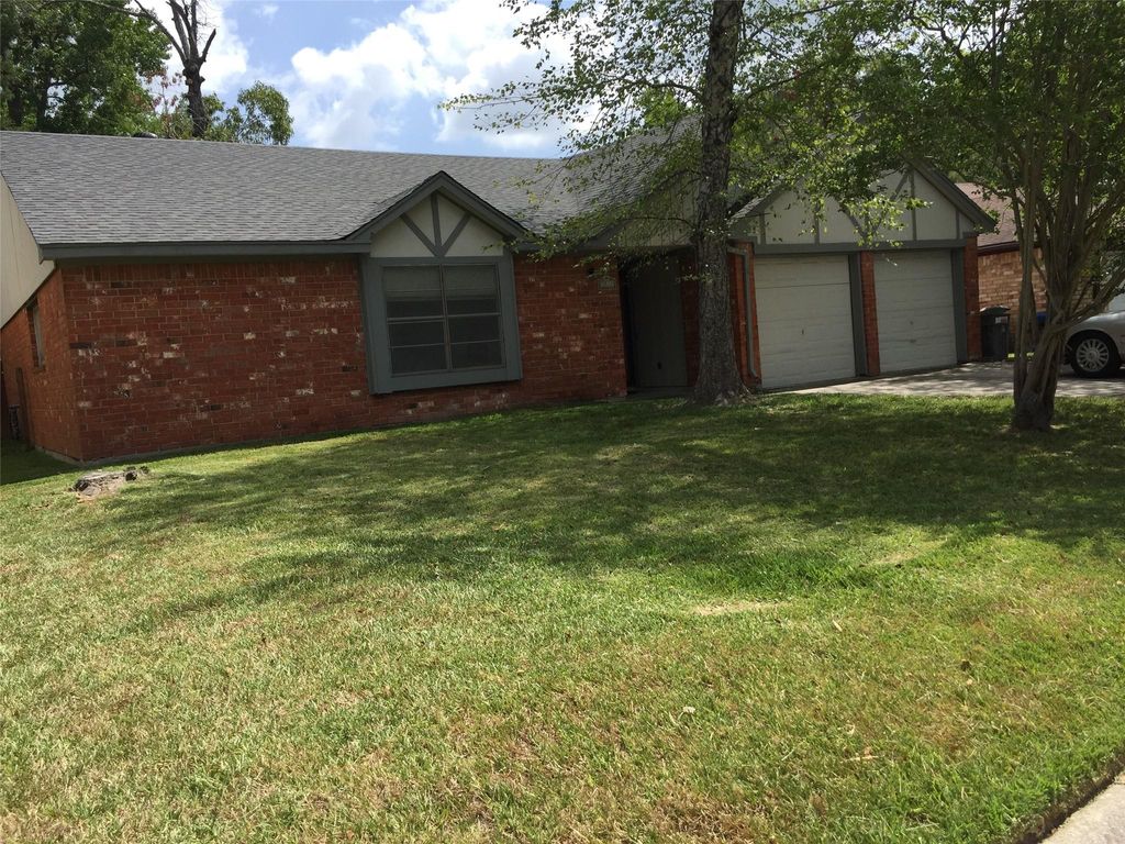 Photo of 5811 Woodmancote Drive, Humble, TX 77346 (MLS # 59044478)
