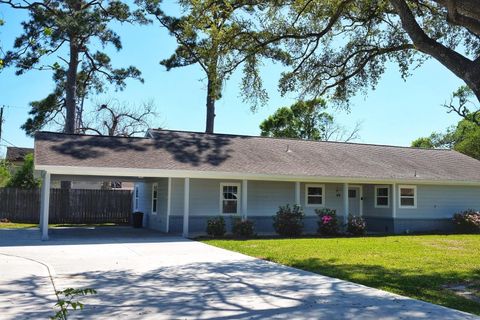 519 N Shady Lane La Porte TX 77571