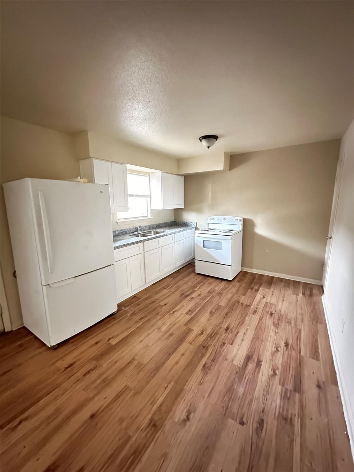 201 Sands Street 19