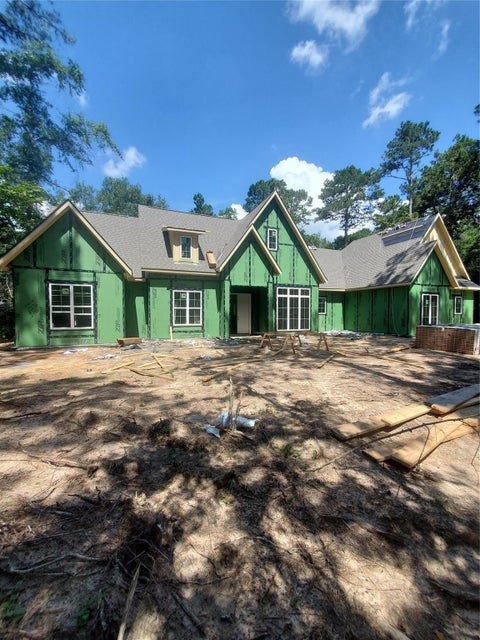 Homes For Sale - 207 Creekside Dr<br/> Magnolia, TX 77354